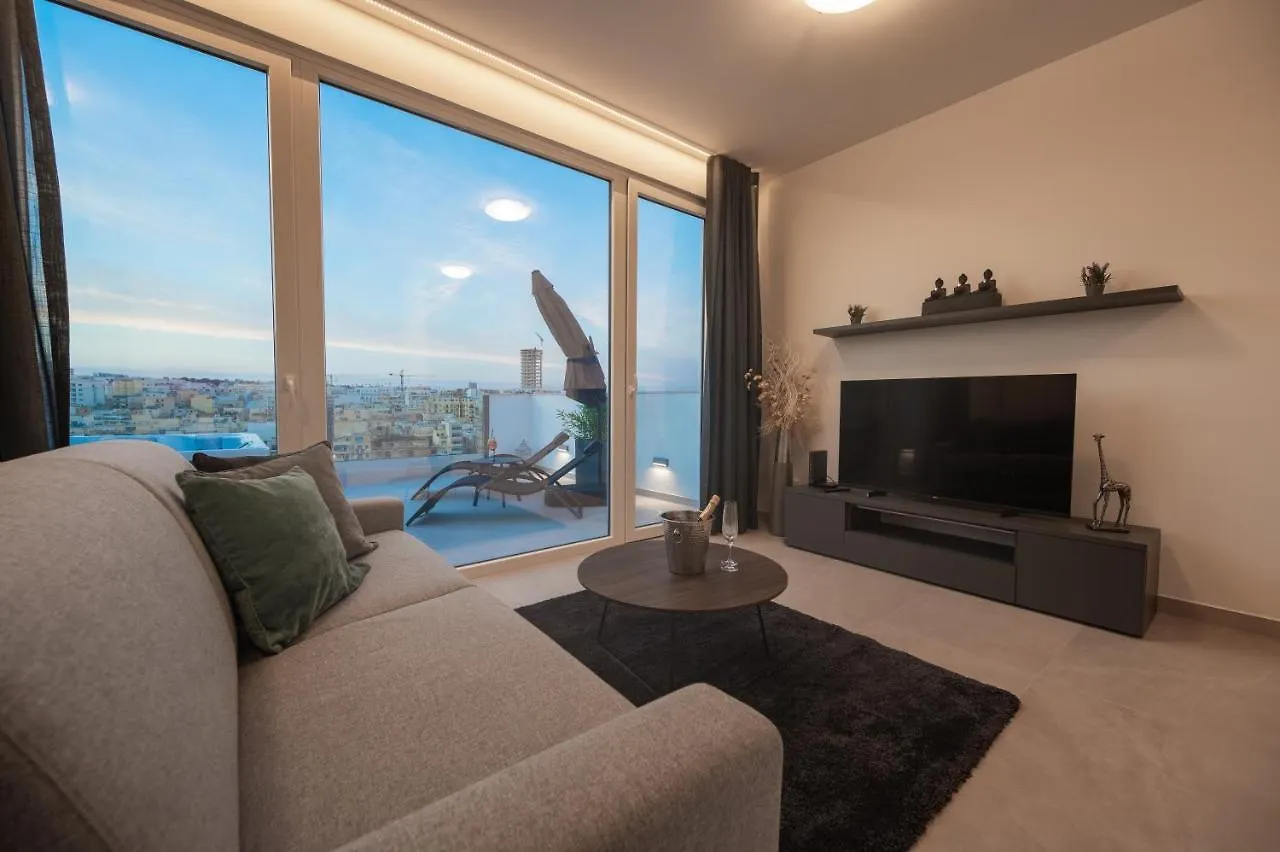 The Address Seafront Suites With Hot Tub Pietà 몰타