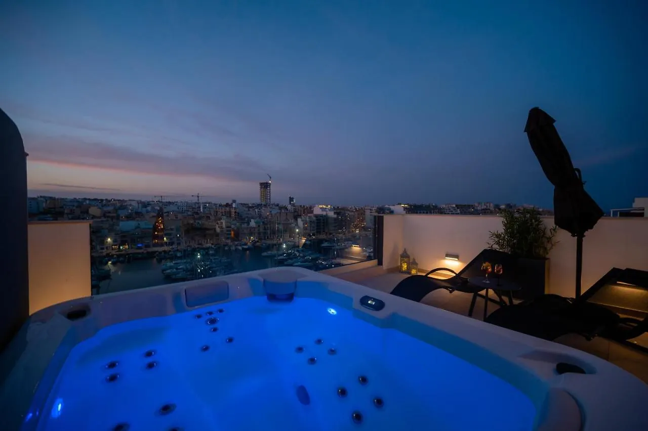 The Address Seafront Suites With Hot Tub Pietà 몰타
